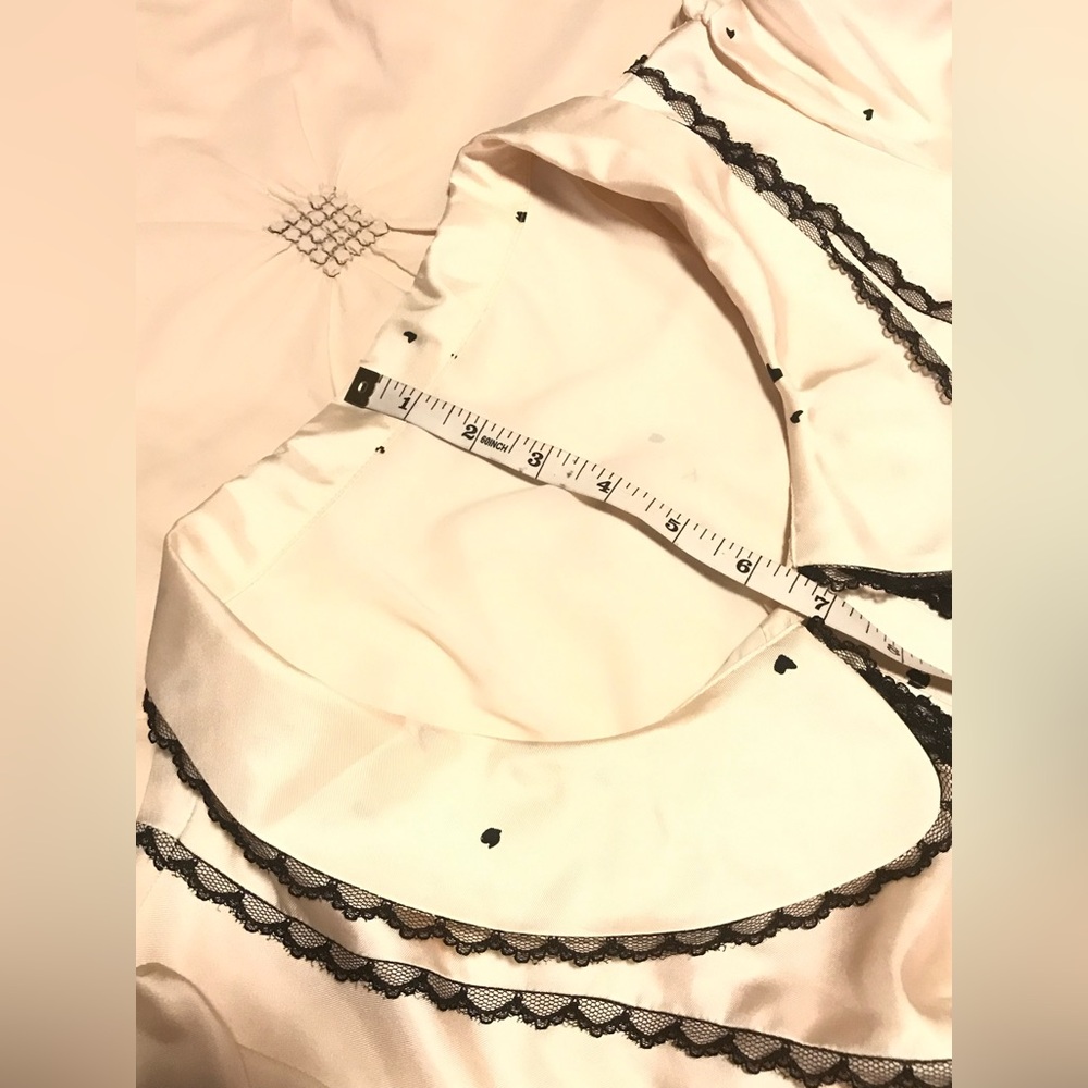 Bebe White & Black Short Sleeve Mini Flirty Dress in sz L. Like new. - Picture 13 of 16